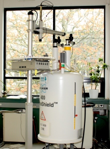 Bruker AV400dir